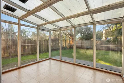 14401 82nd Avenue NE, Kirkland, WA 98034 - Photo 27