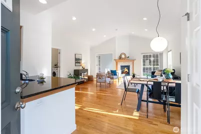 2521 Elmhurst Court, Bellingham, WA 98229 - Photo 3