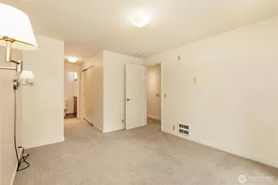 1700 Bellevue Avenue #301, Seattle, WA 98122 - Photo 15