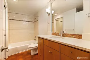 1700 Bellevue Ave, Seattle, WA 98122 - Photo 15