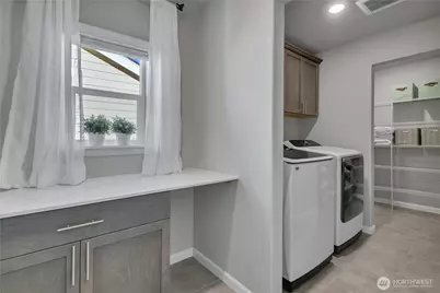 23655 Tahoma Place, Black Diamond, WA 98010 - Photo 19