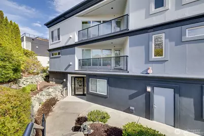 410 2nd Street #A, Kirkland, WA 98033 - Photo 5