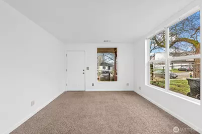 1621 E 34th Street, Tacoma, WA 98404 - Photo 3