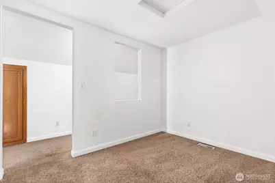 1621 E 34th Street, Tacoma, WA 98404 - Photo 17