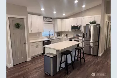 5031 E Rasor Road W, Belfair, WA 98528 - Photo 9