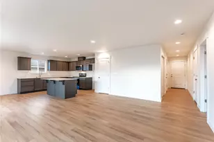 2418 2nd St SE, East Wenatchee, WA 98802 - Photo 5