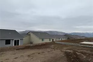 2418 2nd St SE, East Wenatchee, WA 98802 - Photo 31