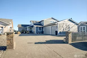 120 Sunrise Ave SE, Ocean Shores, WA 98569 - Photo 1