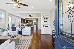 624 NE 2nd Ave, Camas, WA 98607 - Photo 3