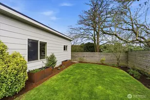 711 N 97th St, Seattle, WA 98103 - Photo 31