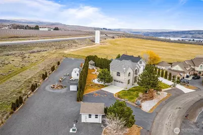 19678 Fairway Drive NW, Soap Lake, WA 98851 - Photo 3