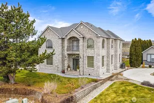 19678 Fairway Dr NW, Soap Lake, WA 98851 - Photo 1