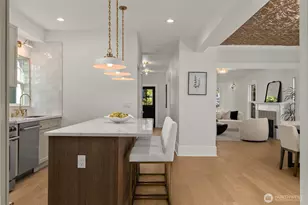 3113 E Cherry St, Seattle, WA 98122 - Photo 13