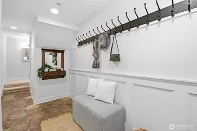 3020 14th Avenue W #B, Seattle, WA 98119 - Photo 3