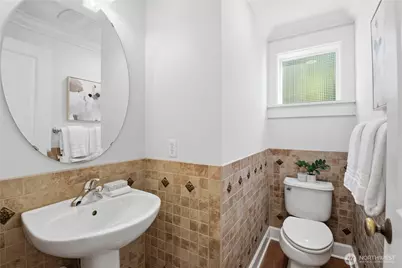 3020 14th Avenue W #B, Seattle, WA 98119 - Photo 13