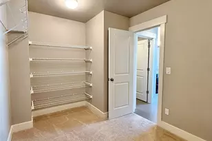 610 Field Pl NE, Renton, WA 98059 - Photo 37