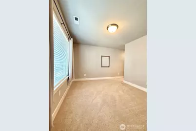 610 Field Place NE, Renton, WA 98059 - Photo 27
