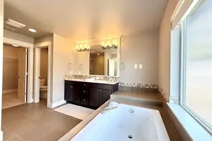 610 Field Pl NE, Renton, WA 98059 - Photo 33