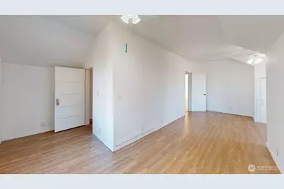 330 N Alder Street, Burlington, WA 98233 - Photo 17