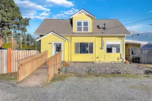 330 N Alder St, Burlington, WA 98233 - Photo 1