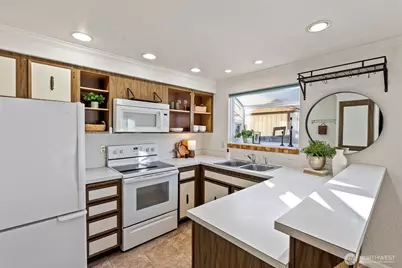 5959 S 12th S #135, Tacoma, WA 98465 - Photo 7