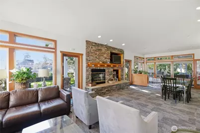 11130 SE 208th Street #H102, Kent, WA 98031 - Photo 33