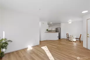 11130 SE 208th St, Kent, WA 98031 - Photo 5