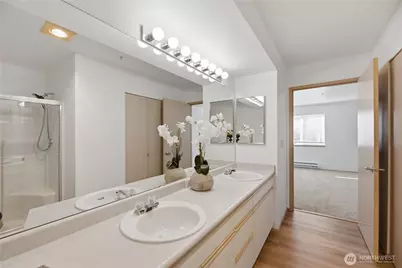 11130 SE 208th Street #H102, Kent, WA 98031 - Photo 15