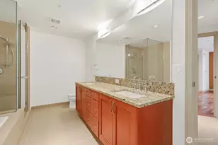 10650 NE 9th Pl, Bellevue, WA 98004 - Photo 13