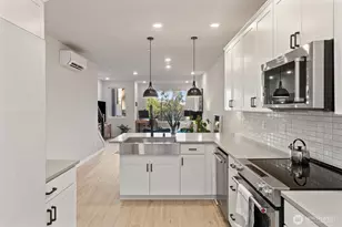 2126 N 147th St, Shoreline, WA 98133 - Photo 11