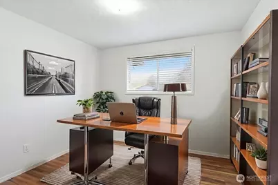 1107 S Spruce Street, Burlington, WA 98233 - Photo 7