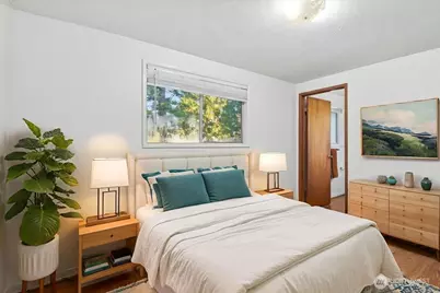 1107 S Spruce Street, Burlington, WA 98233 - Photo 5