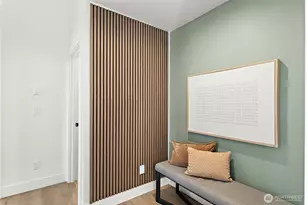 721 N 80th St, Seattle, WA 98103 - Photo 25