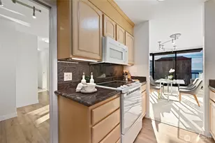 2100 3rd Ave, Seattle, WA 98121 - Photo 5