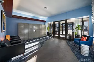 2100 3rd Ave, Seattle, WA 98121 - Photo 21