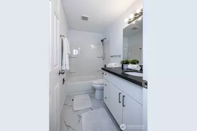 2100 N 106th #307, Seattle, WA 98133 - Photo 7