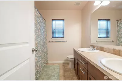 19911 20th Avenue Ct E, Spanaway, WA 98387 - Photo 29