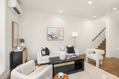 4418 1st Avenue NE #A, Seattle, WA 98105 - Photo 9