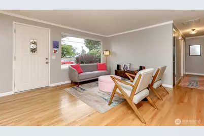 5135 Frances Avenue NE, Tacoma, WA 98422 - Photo 5