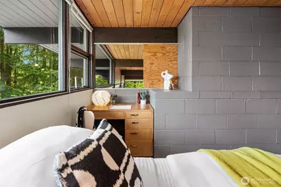 14827 SE 55th Street, Bellevue, WA 98006 - Photo 23