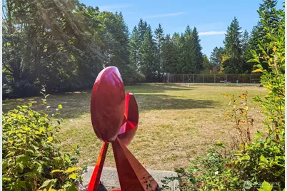 14827 SE 55th Street, Bellevue, WA 98006 - Photo 35