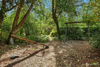 14827 SE 55th Street, Bellevue, WA 98006 - Photo 37