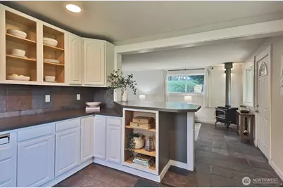 2857 Longhouse Lane, Clinton, WA 98236 - Photo 9