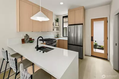 8733 13th Avenue NW #C, Seattle, WA 98117 - Photo 7