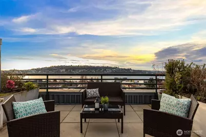 125 E Lynn Street #301, Seattle, WA 98102 - Photo 17