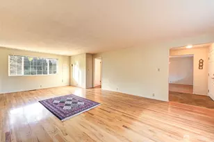 12201 SE 65th Pl, Bellevue, WA 98006 - Photo 7