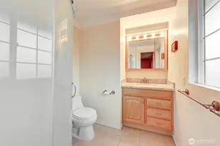 12201 SE 65th Pl, Bellevue, WA 98006 - Photo 15