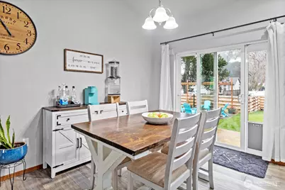 321 W H Street, Shelton, WA 98584 - Photo 11