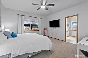 321 W H St, Shelton, WA 98584 - Photo 21