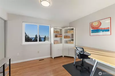 5737 Overlook Avenue NE, Tacoma, WA 98422 - Photo 23